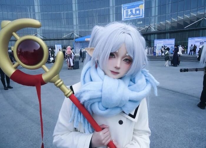 ảnh cosplay frieren anime hot