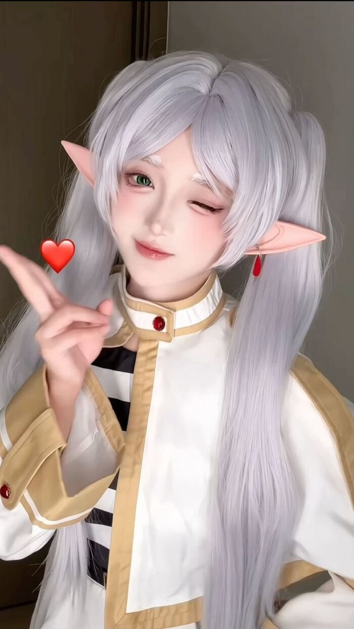 ảnh cosplay frieren anime xinh