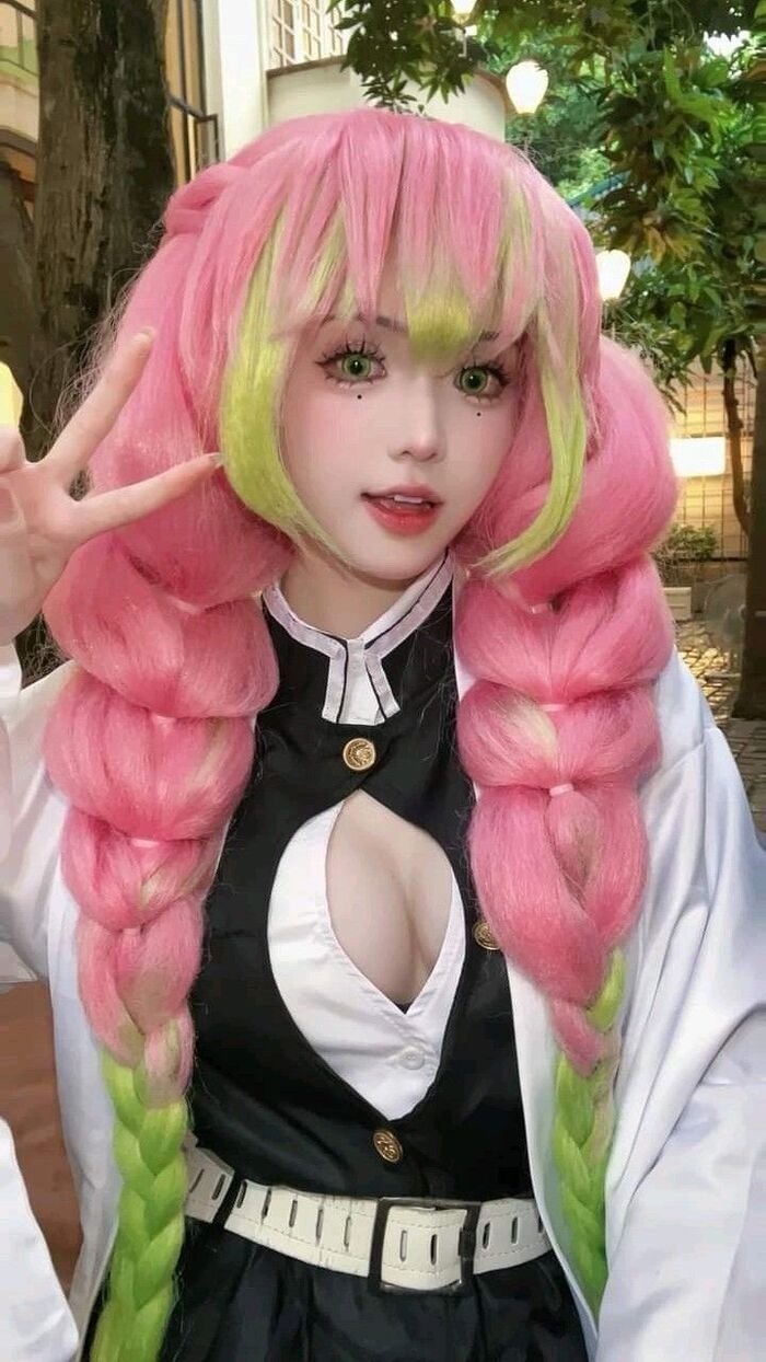 ảnh cosplay mitsuri siêu xinh