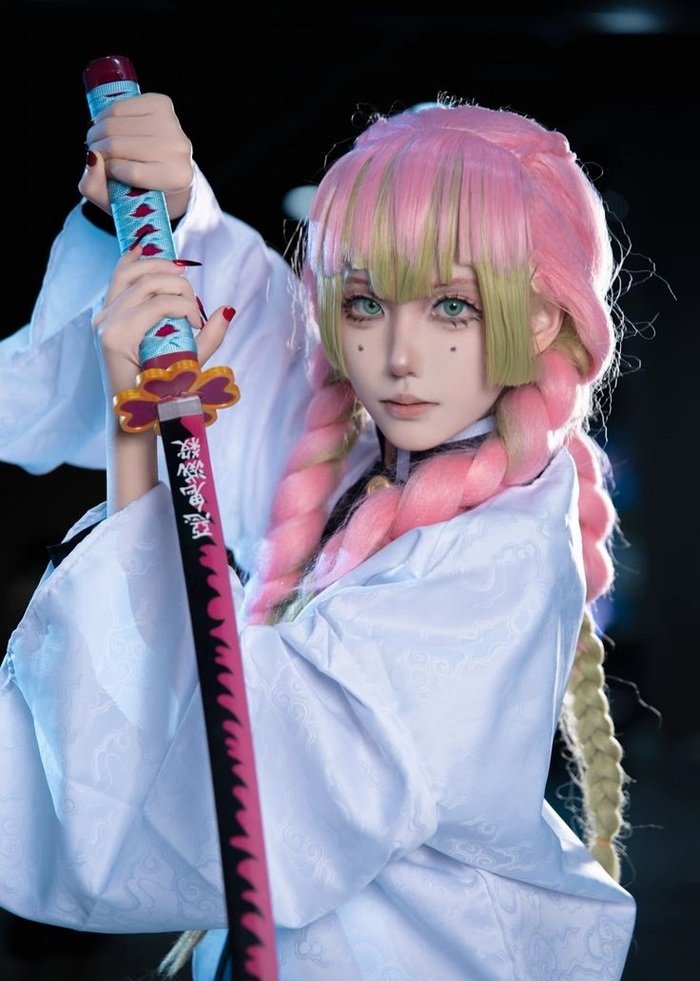 ảnh cosplay mitsuri xinh