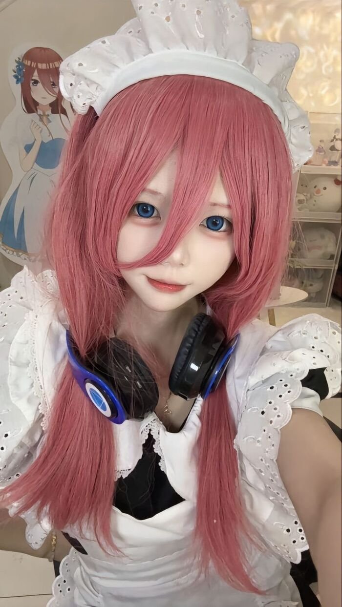 ảnh miku nakano cosplay hot