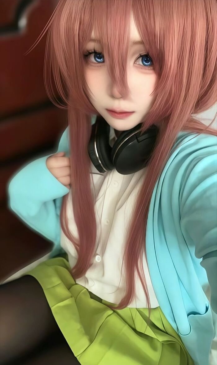ảnh miku nakano cosplay ngầu