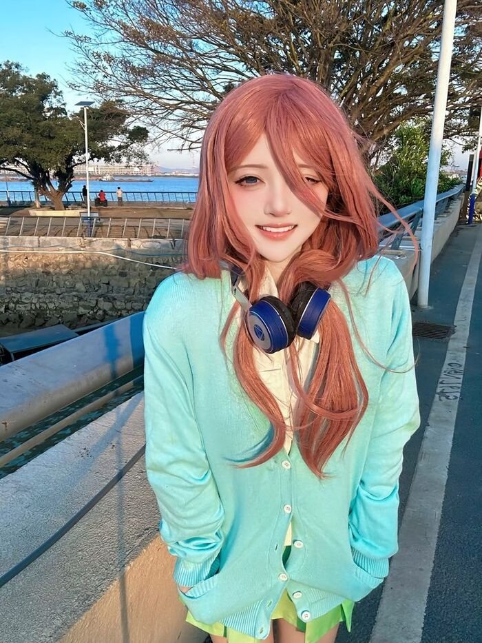 ảnh miku nakano cosplay siêu cute