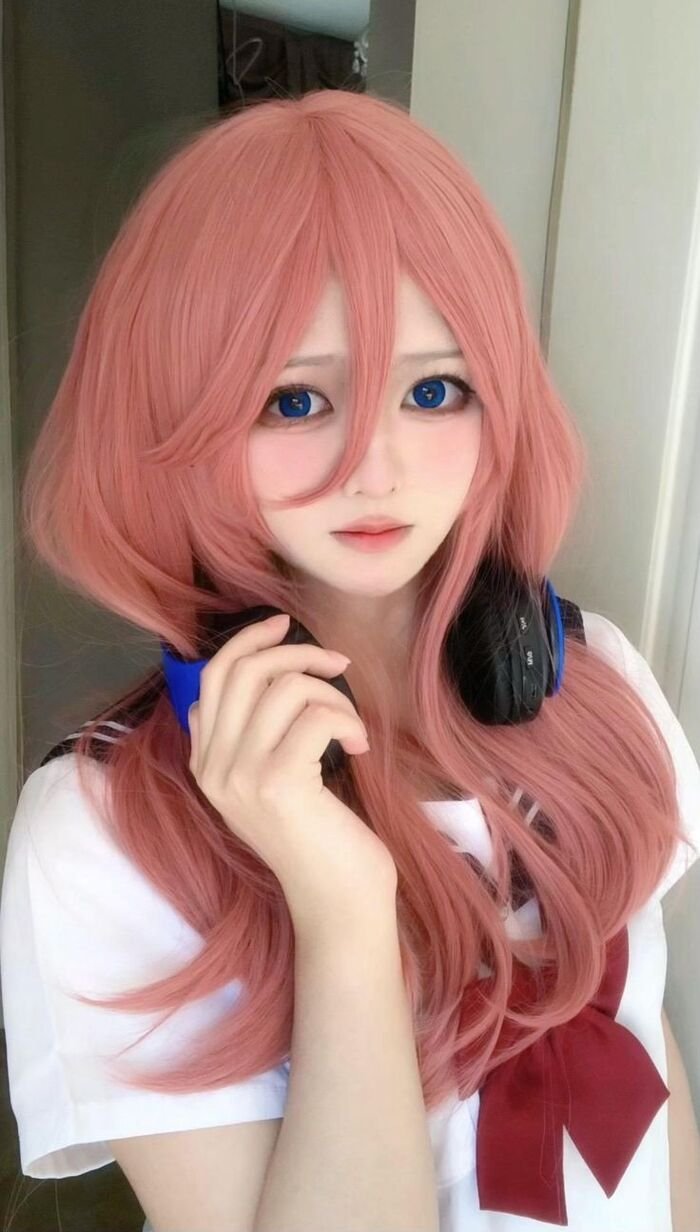 ảnh miku nakano cosplay siêu ngầu