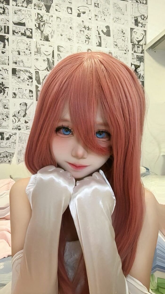 ảnh miku nakano cosplay trend