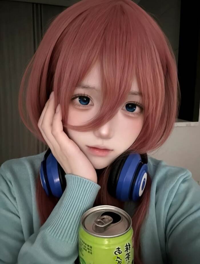 hình ảnh miku nakano cosplay cực cute