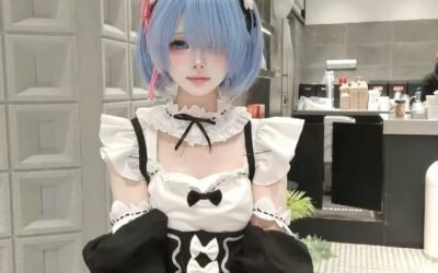 hình ảnh rem cosplay siêu chất