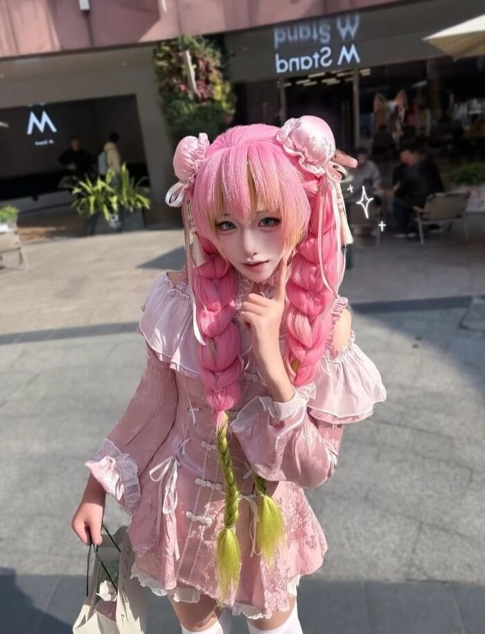 ảnh cosplay luyến trụ cực đẹp