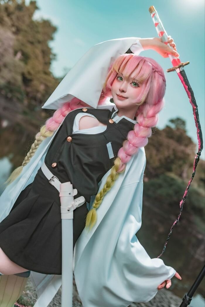 ảnh cosplay luyến trụ cực xinh