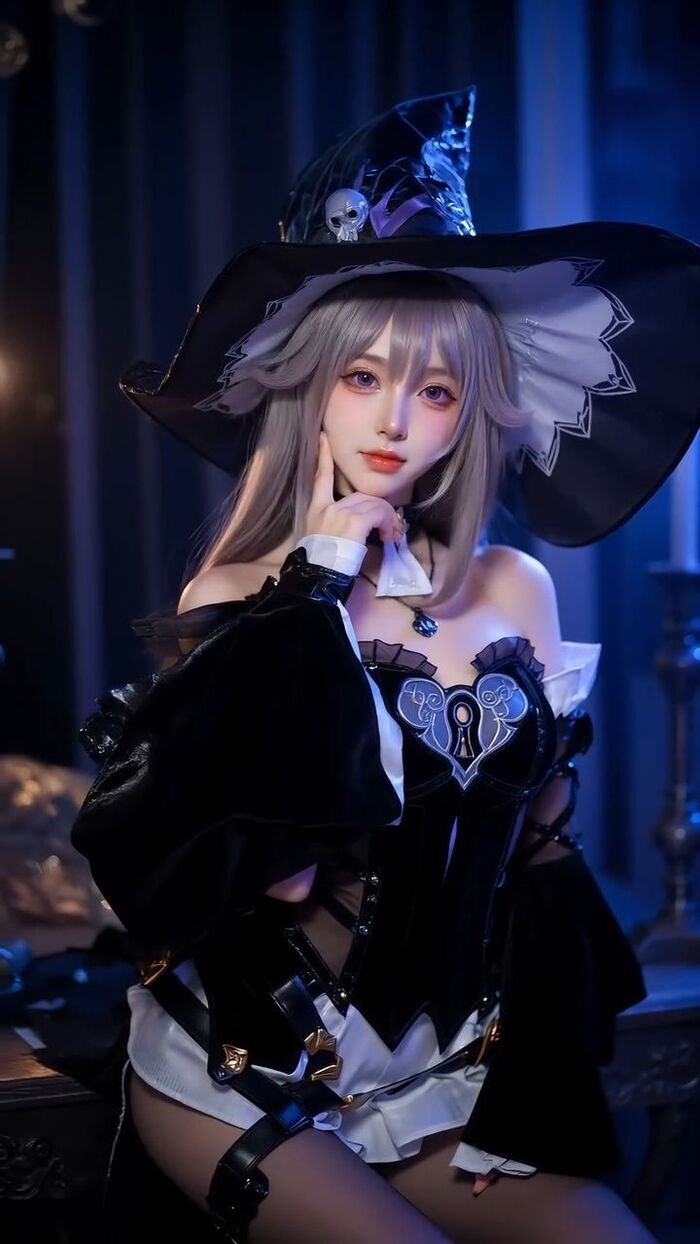 ảnh cosplay phù thủy cực ngầu