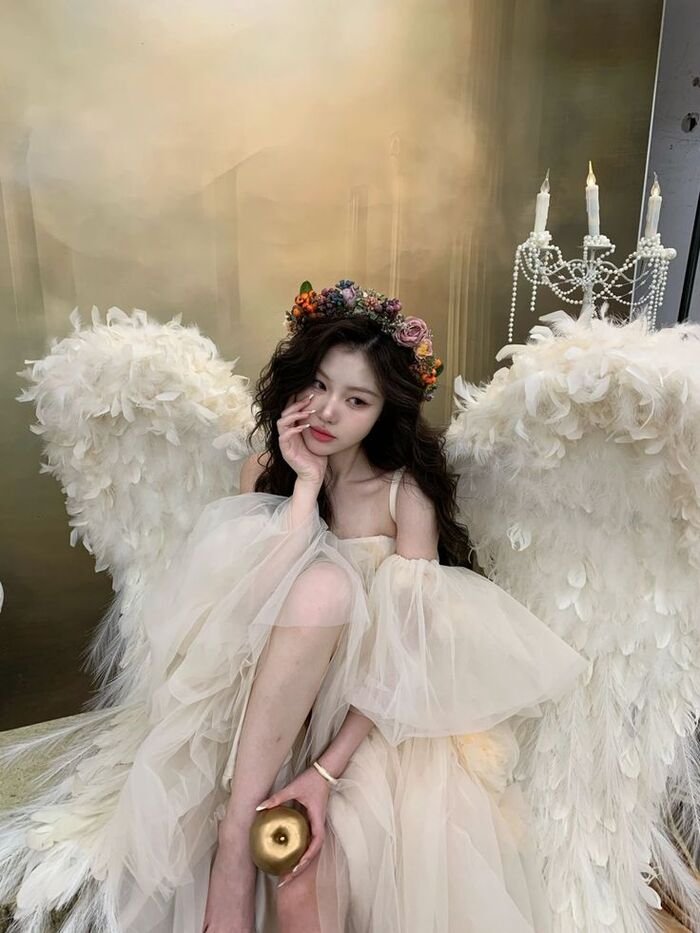 ảnh cosplay thiên thần nghệ