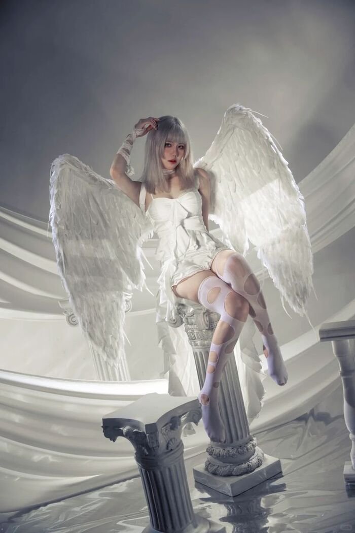 ảnh cosplay thiên thần siêu ngầu