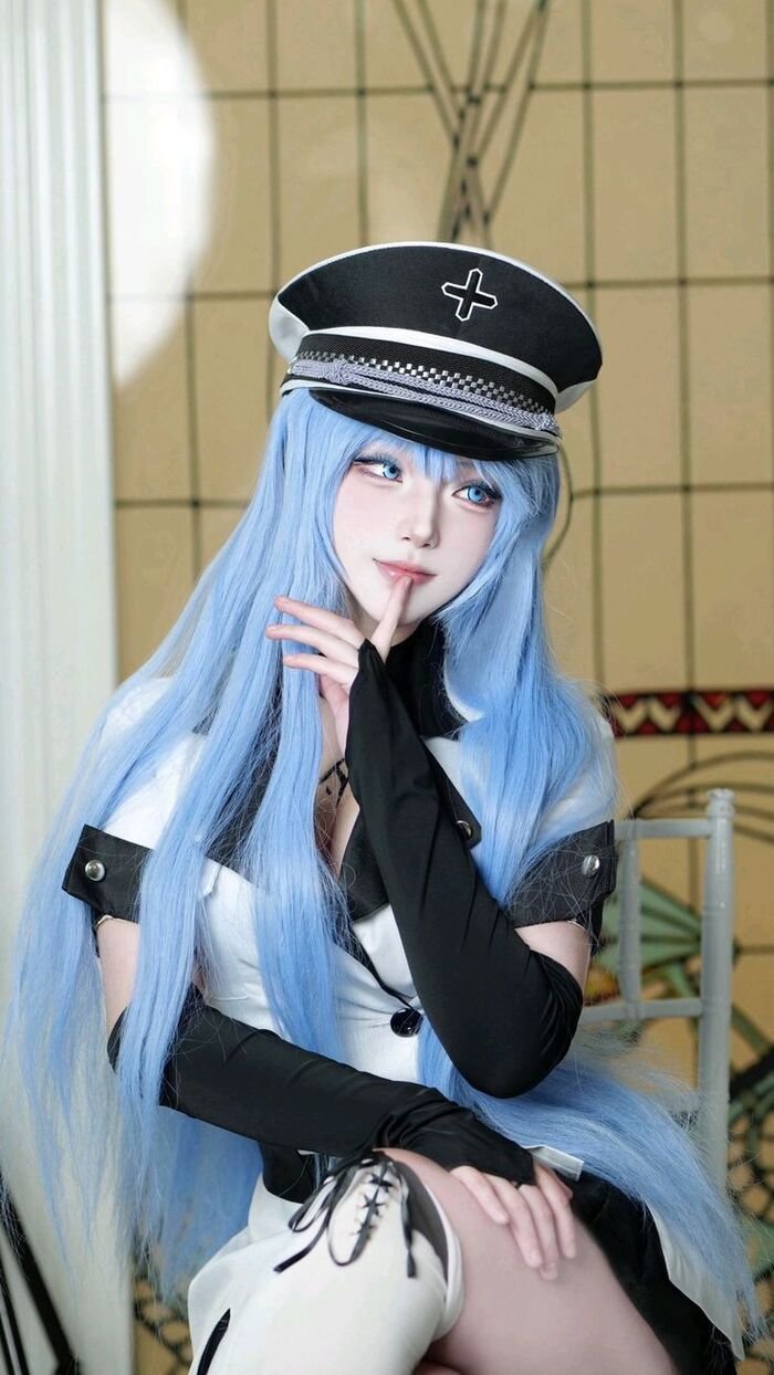 cosplay cảnh sát đẹp nhất