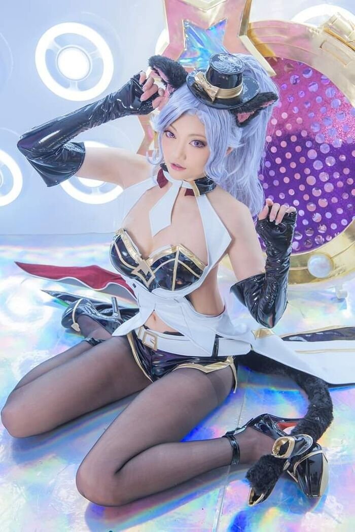 cosplay điêu thuyền ngầu đẹp