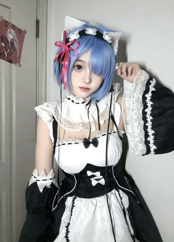 cosplay hầu gái siêu cute