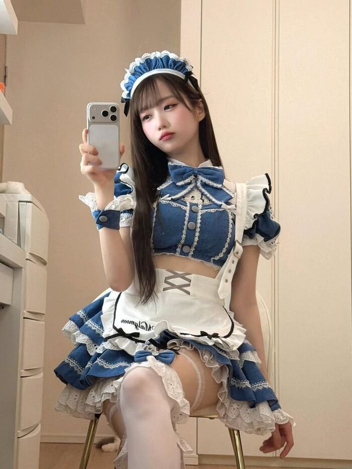 cosplay hầu gái siêu xinh