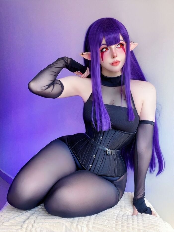 cosplay lộ hàng slay cute
