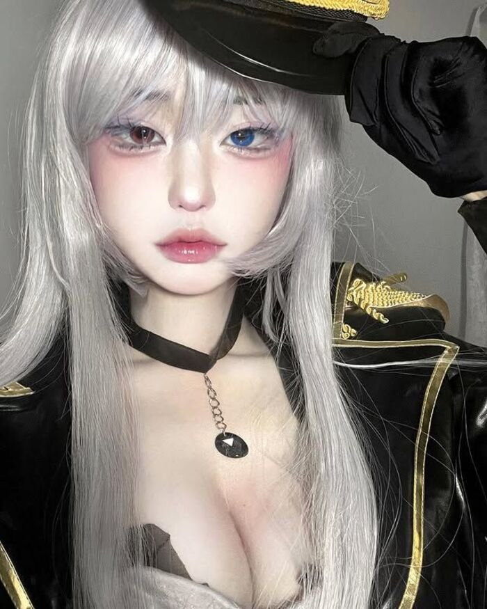 cosplay lộ hàng slay đẹp hot