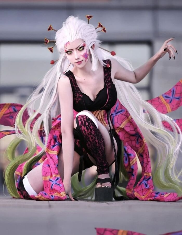 cosplay lộ hàng slay siêu xinh