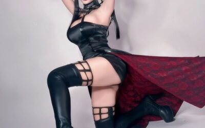 cosplay lộ hàng vip