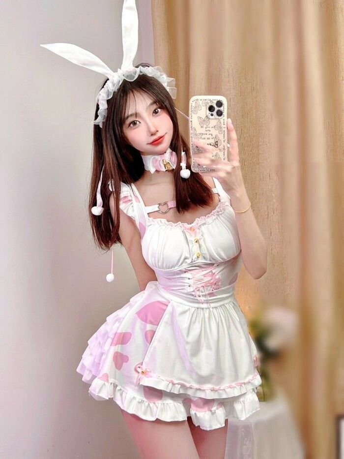 cosplay thỏ slay cực xinh