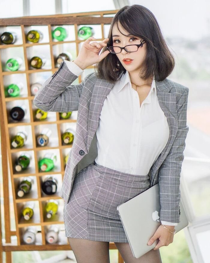 cosplay thư ký cực ngầu