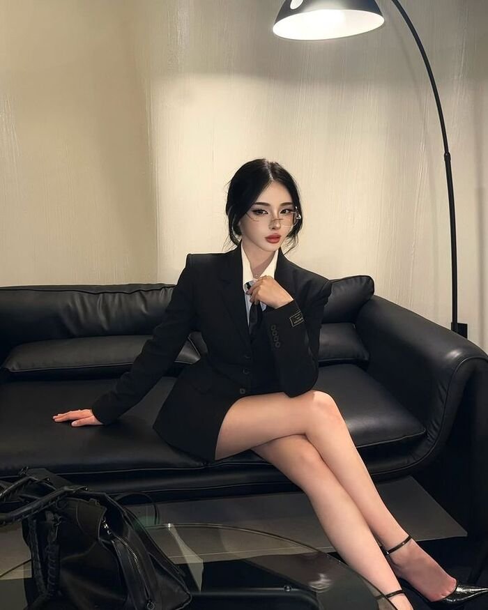 cosplay thư ký girl hot