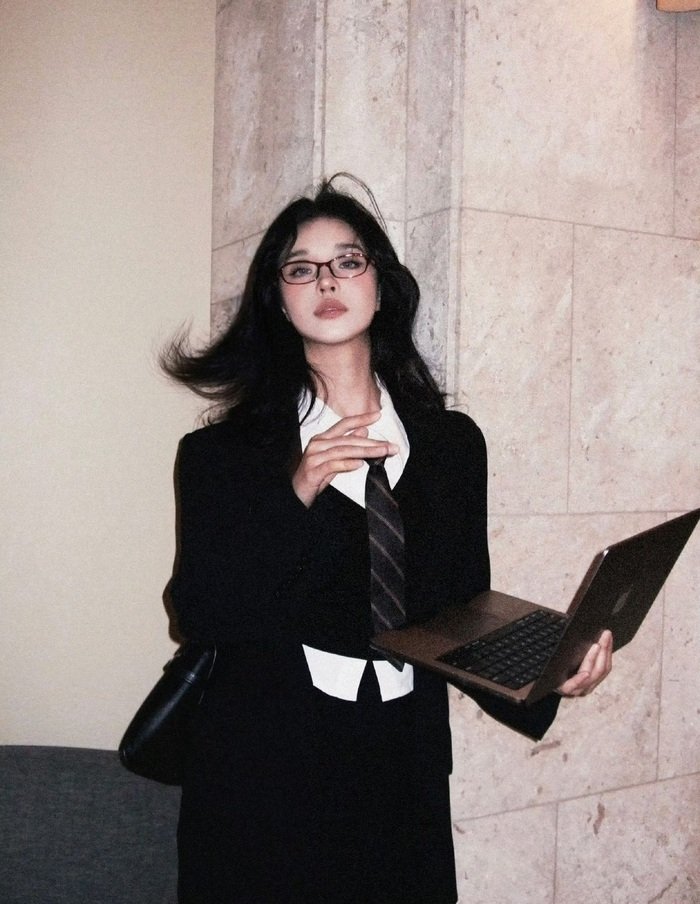 cosplay thư ký hot